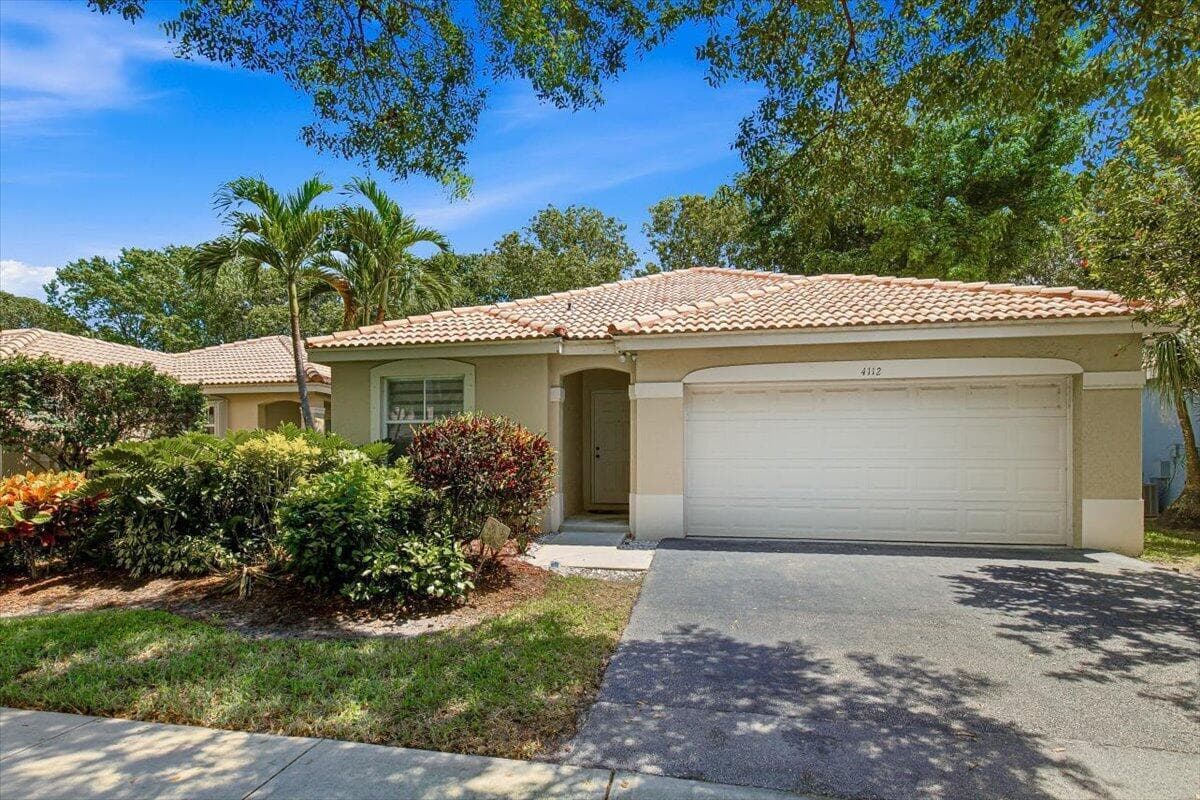 4112 Pine Ridge Lane, Weston, FL 33331