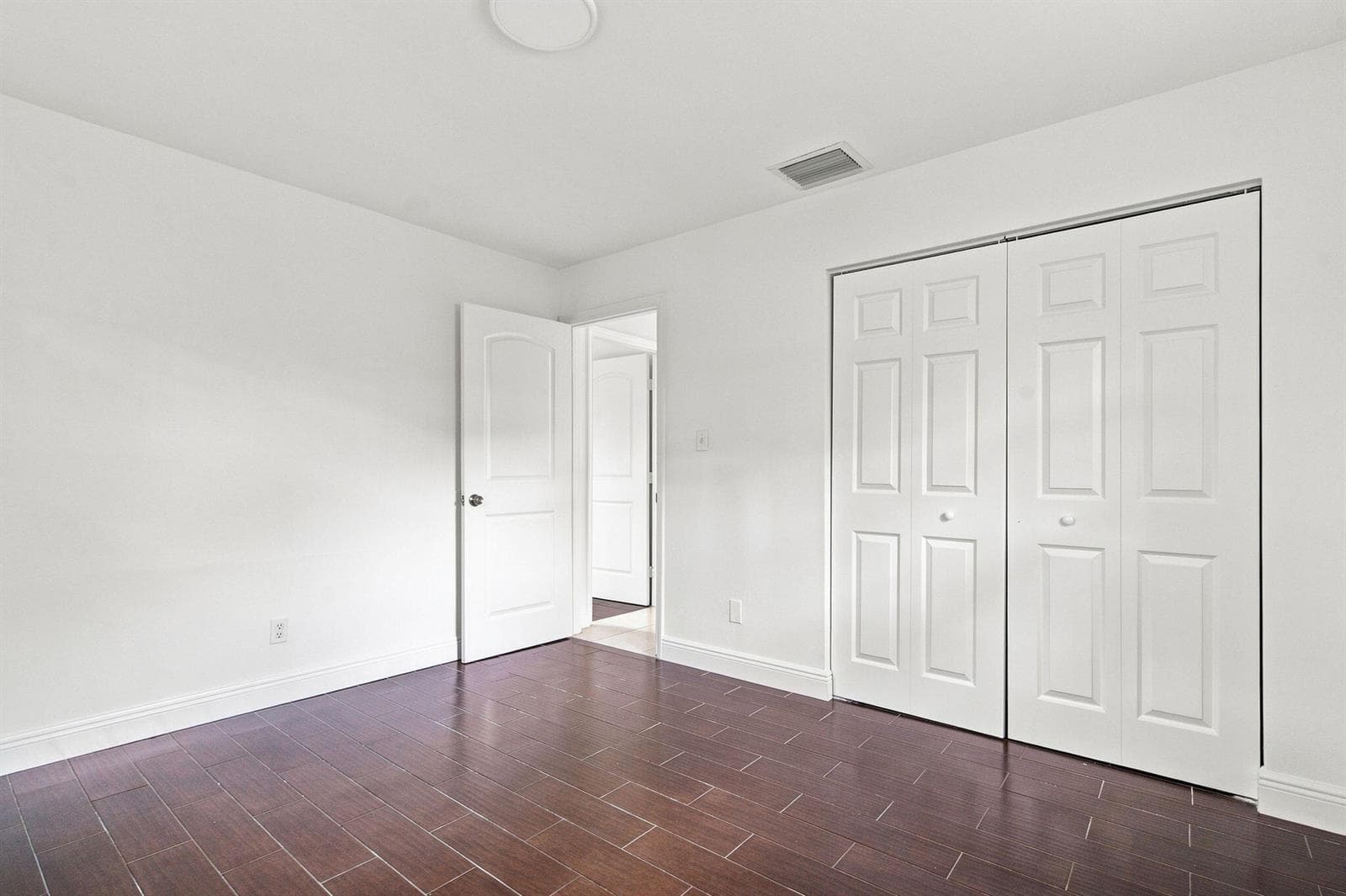 399 SW 14TH Street, Deerfield Beach, FL 33441 photo 9