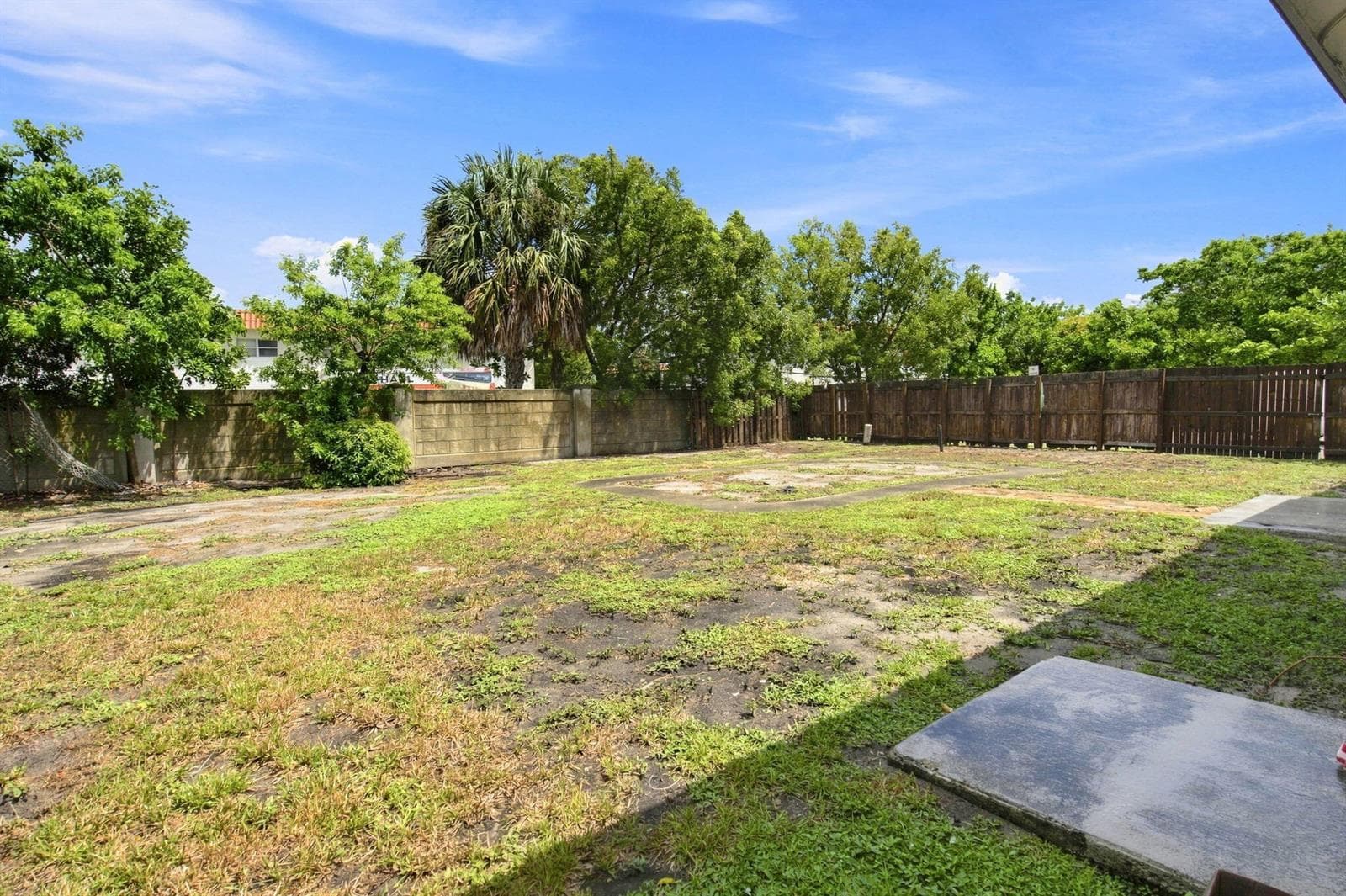 399 SW 14TH Street, Deerfield Beach, FL 33441 photo 10