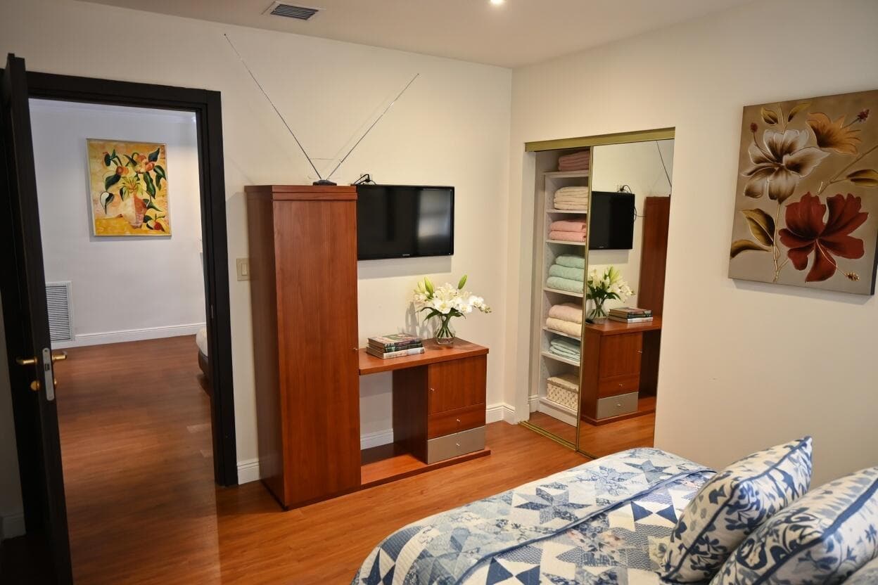 2418 VAN BUREN Street, Hollywood, FL 33020 photo 12