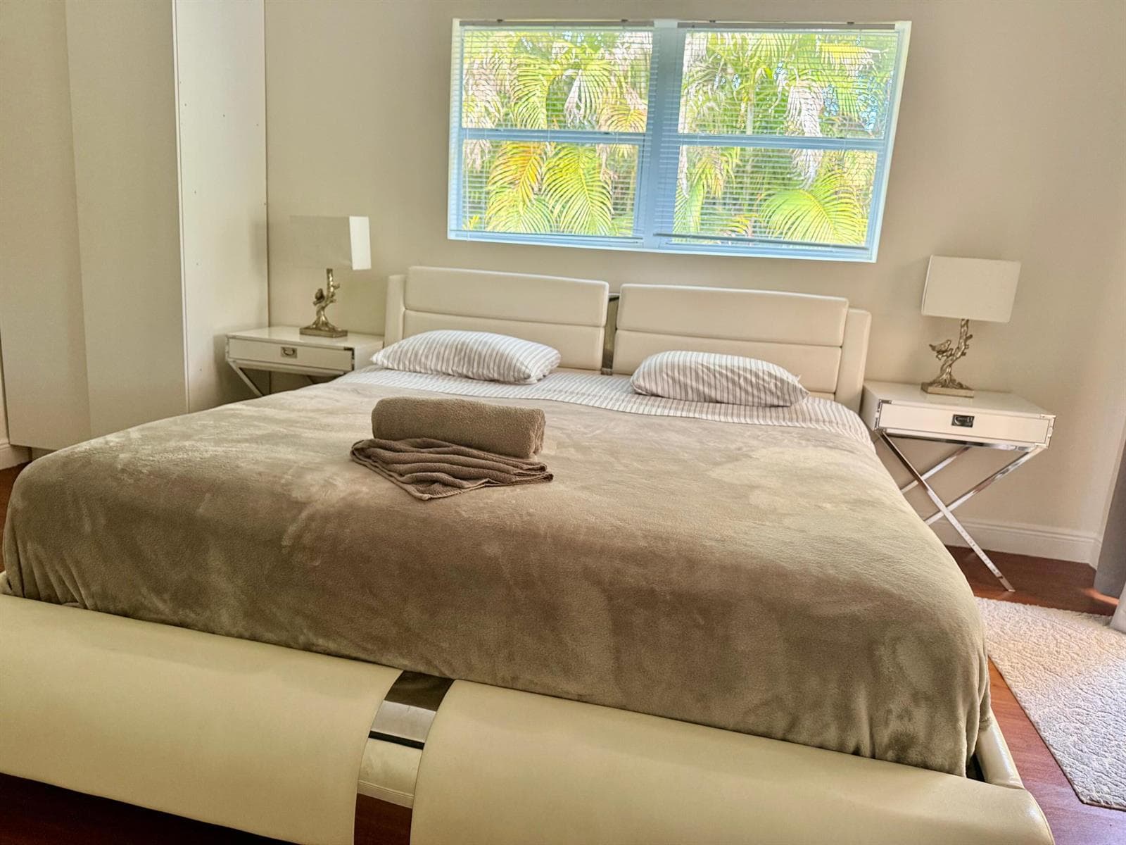 2418 VAN BUREN Street, Hollywood, FL 33020 photo 9