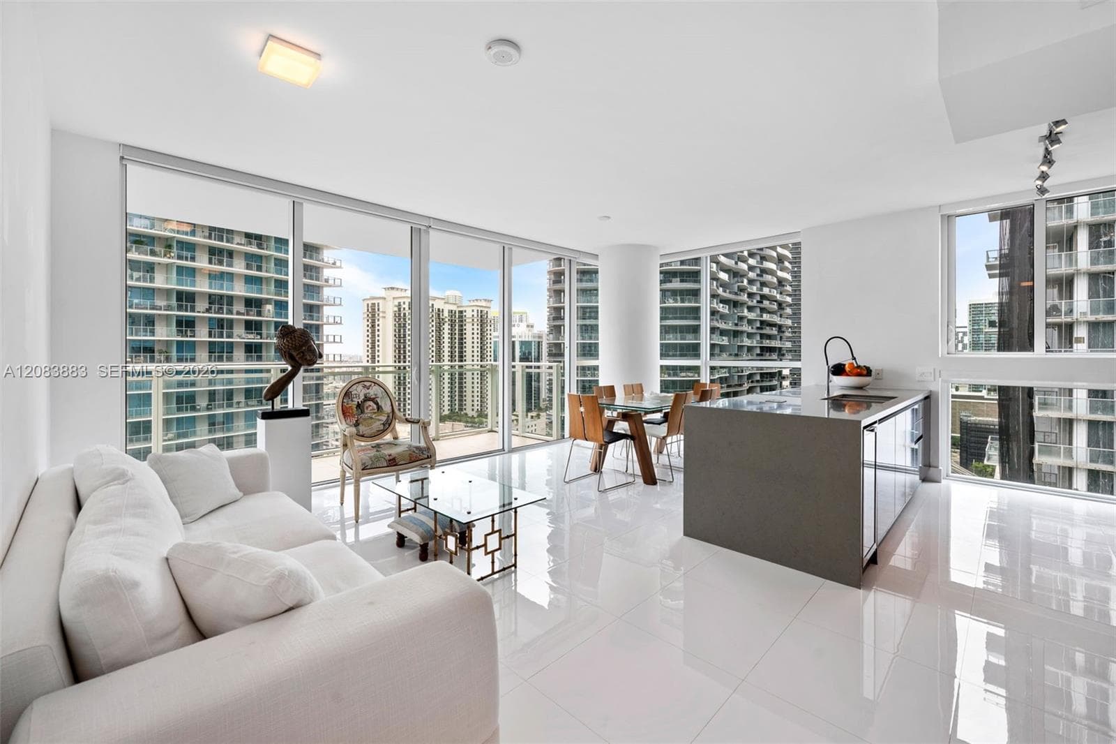 1080 Brickell Ave # 2509, Miami, FL 33131