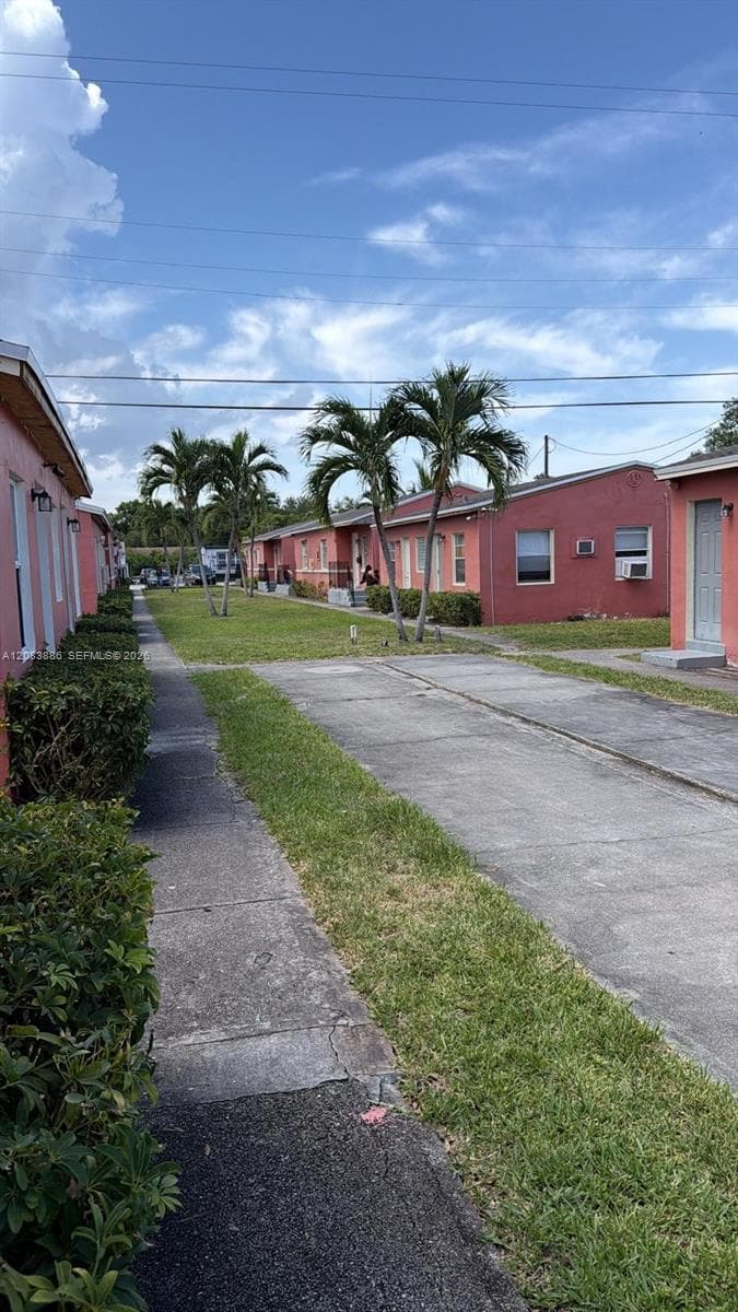 2316 Madison St # 10, Hollywood, FL 33020
