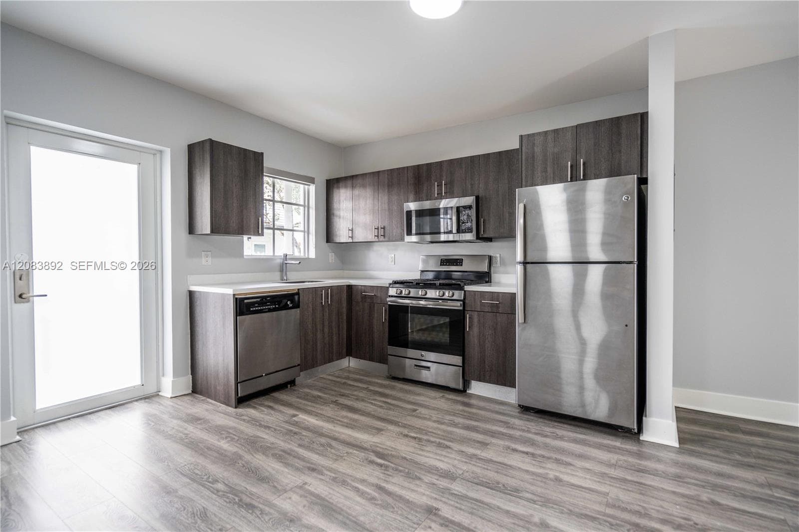 331 85th St # 10, Miami Beach, FL 33141 photo 6