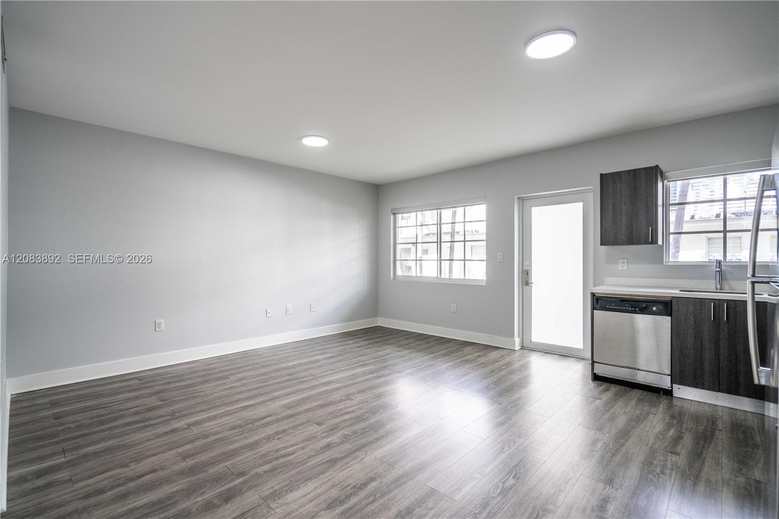 331 85th St # 10, Miami Beach, FL 33141 photo 4