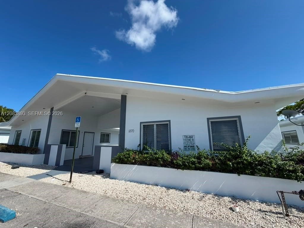 1260 NE 139th St # 1, North Miami, FL 33161