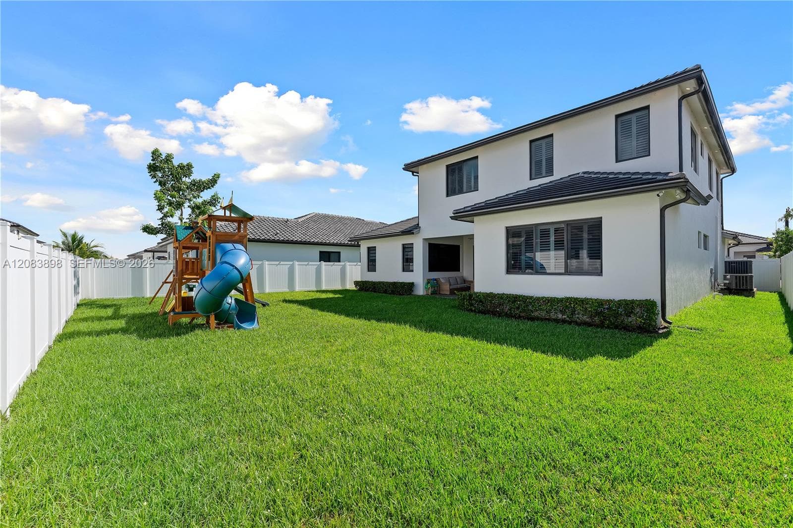 4406 SW 176th Ave, Miramar, FL 33029 photo 2