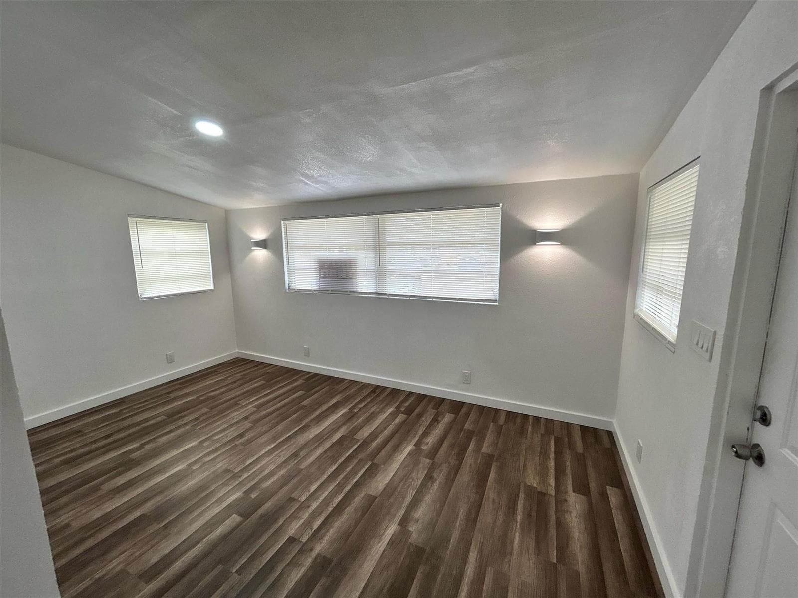 417 SW 25TH Terrace, Fort Lauderdale, FL 33312 photo 11