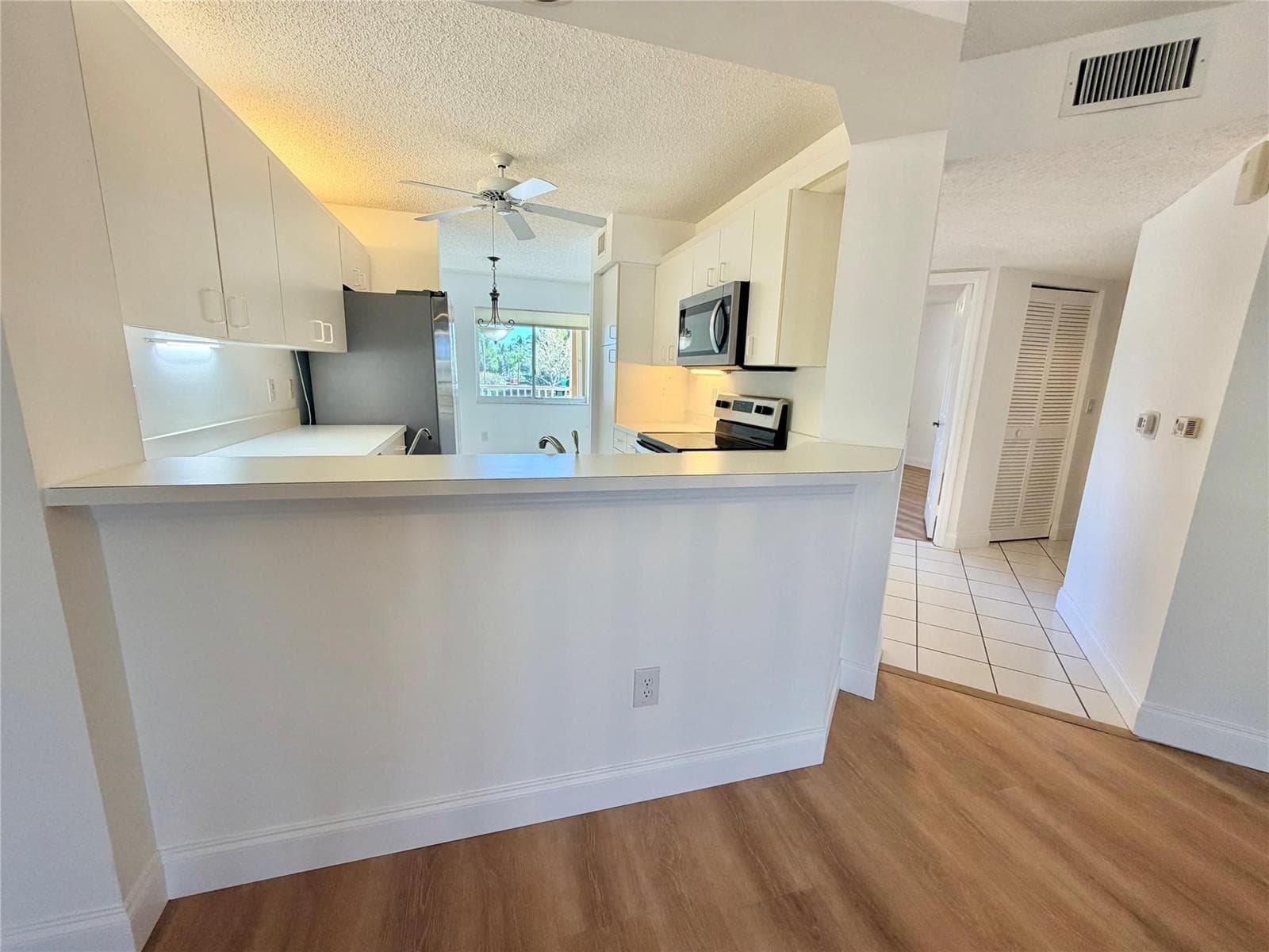 9587 WELDON Circle # B204, Tamarac, FL 33321 photo 7