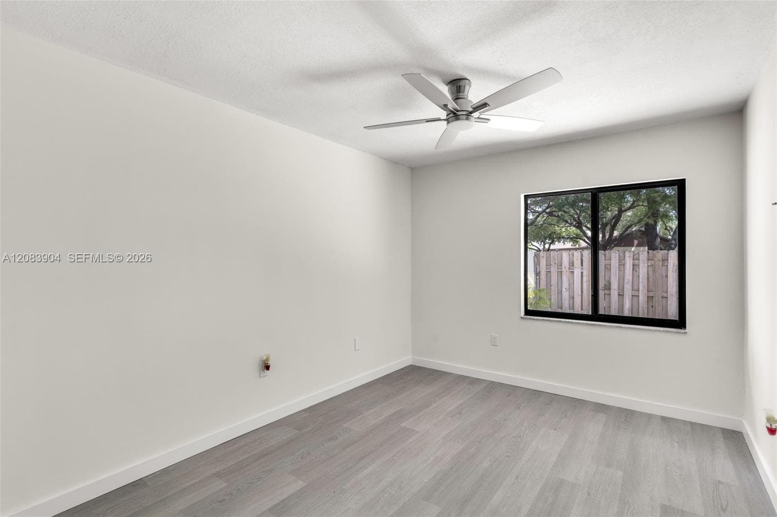 13962 SW 52 LN, Miami, FL 33175 photo 12