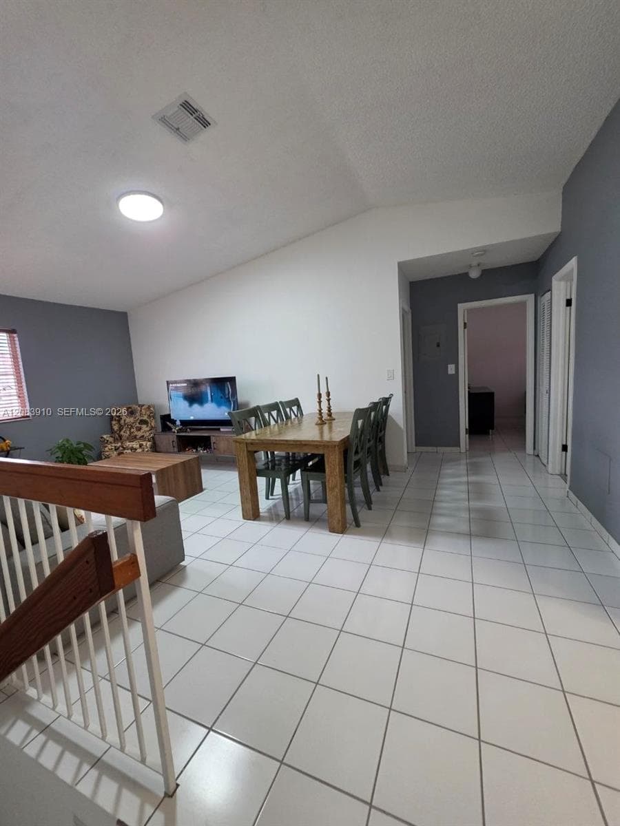 10101 W Okeechobee Rd # 10-202, Hialeah Gardens, FL 33016 photo 4