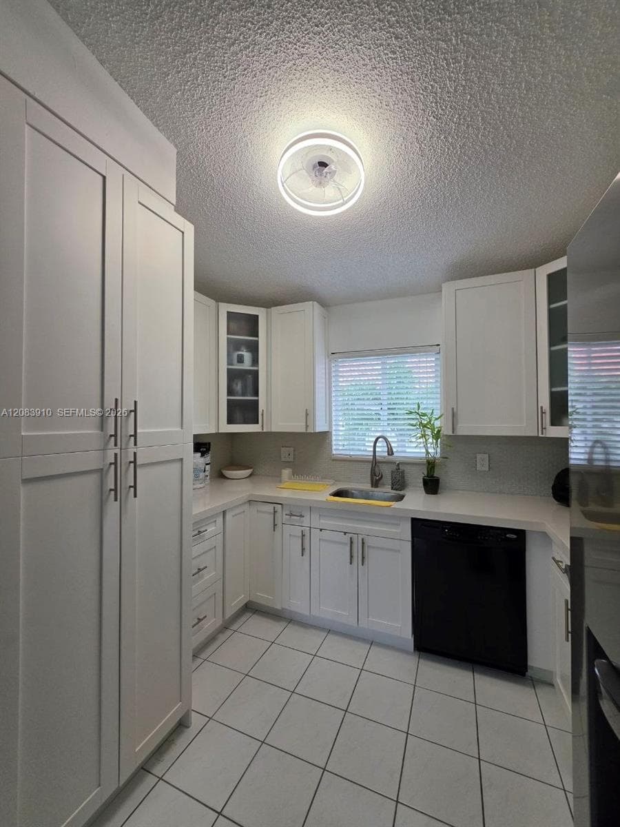 10101 W Okeechobee Rd # 10-202, Hialeah Gardens, FL 33016 photo 8