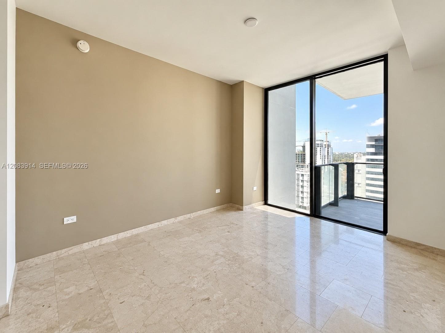 88 SW 7th St # 1808, Miami, FL 33130 photo 9