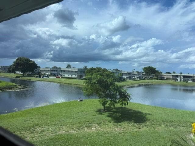 286 SAXONY F, Delray Beach, FL 33446 photo 3
