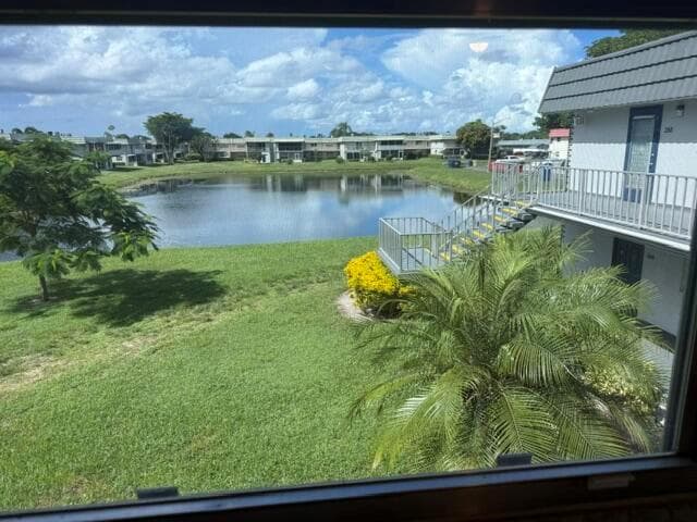 286 SAXONY F, Delray Beach, FL 33446 photo 4