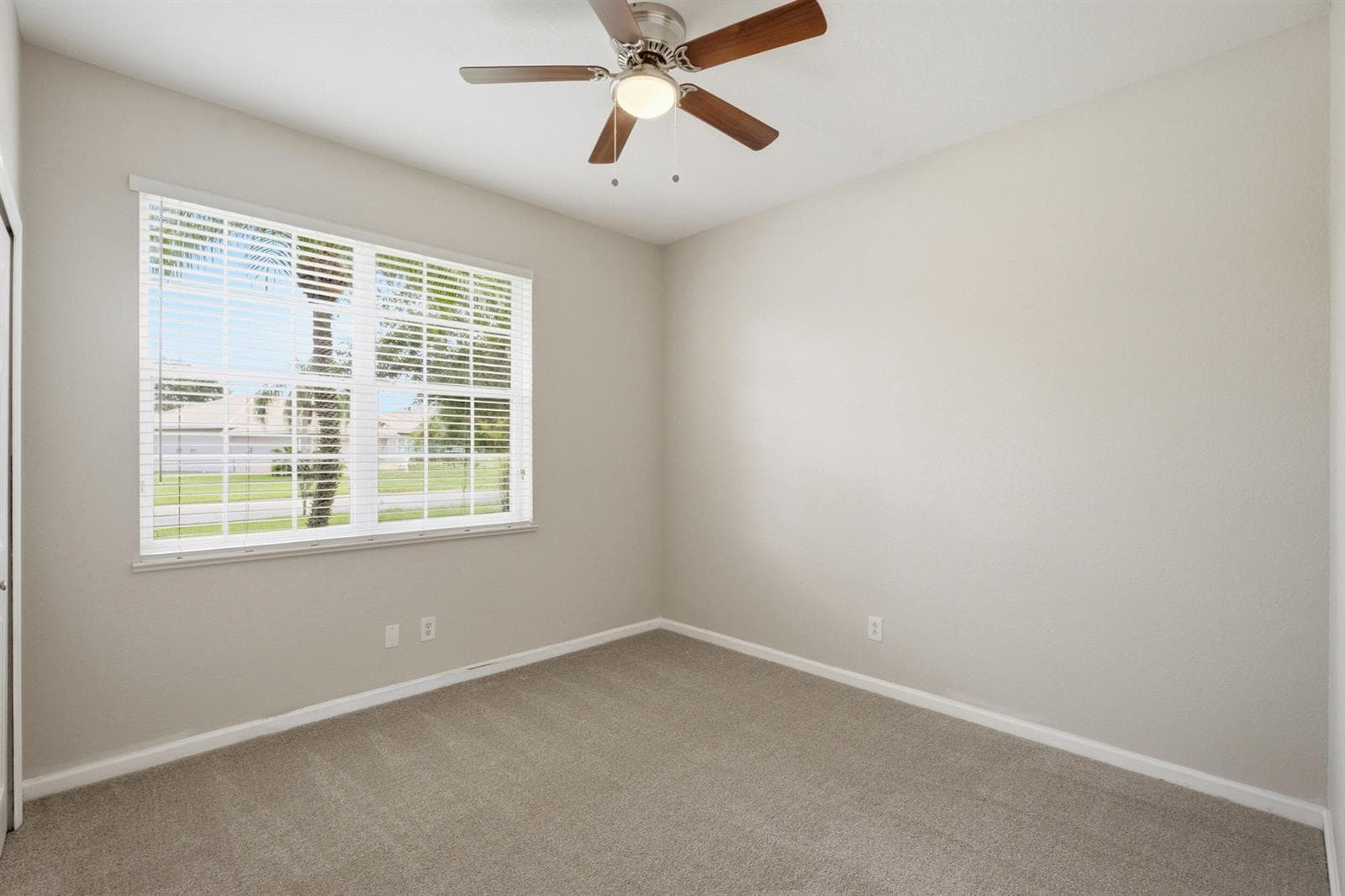 562 NW WAVERLY Circle, Port St. Lucie, FL 34983 photo 13