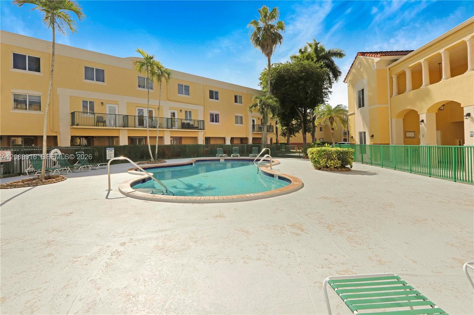 12625 SW 91st St # 208, Miami, FL 33186 photo 2