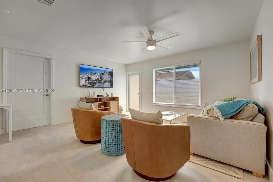 1319 SW 30th St # D, Fort Lauderdale, FL 33315 photo 12