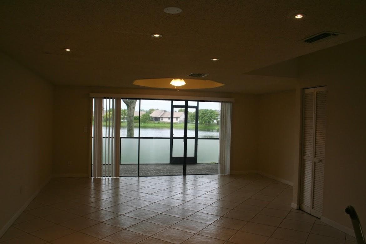 4733 NW 90TH Avenue, Sunrise, FL 33351 photo 3