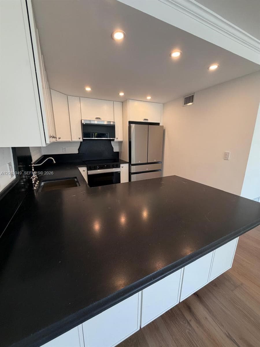 2900 NE 30th St # F2, Fort Lauderdale, FL 33306 photo 11