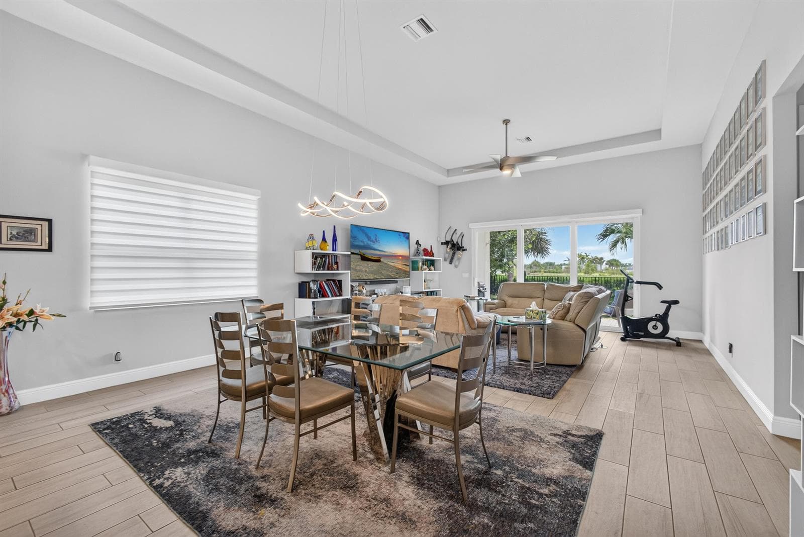9945 Regency Way, Palm Beach Gardens, FL 33412 photo 4