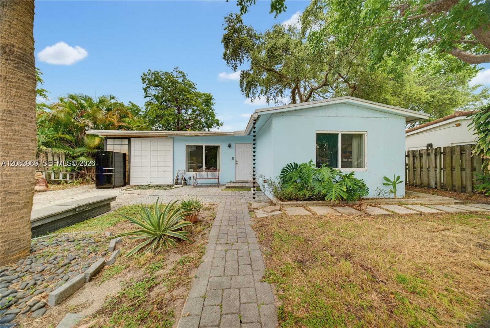 315 SW 19th St, Fort Lauderdale, FL 33315 photo 2