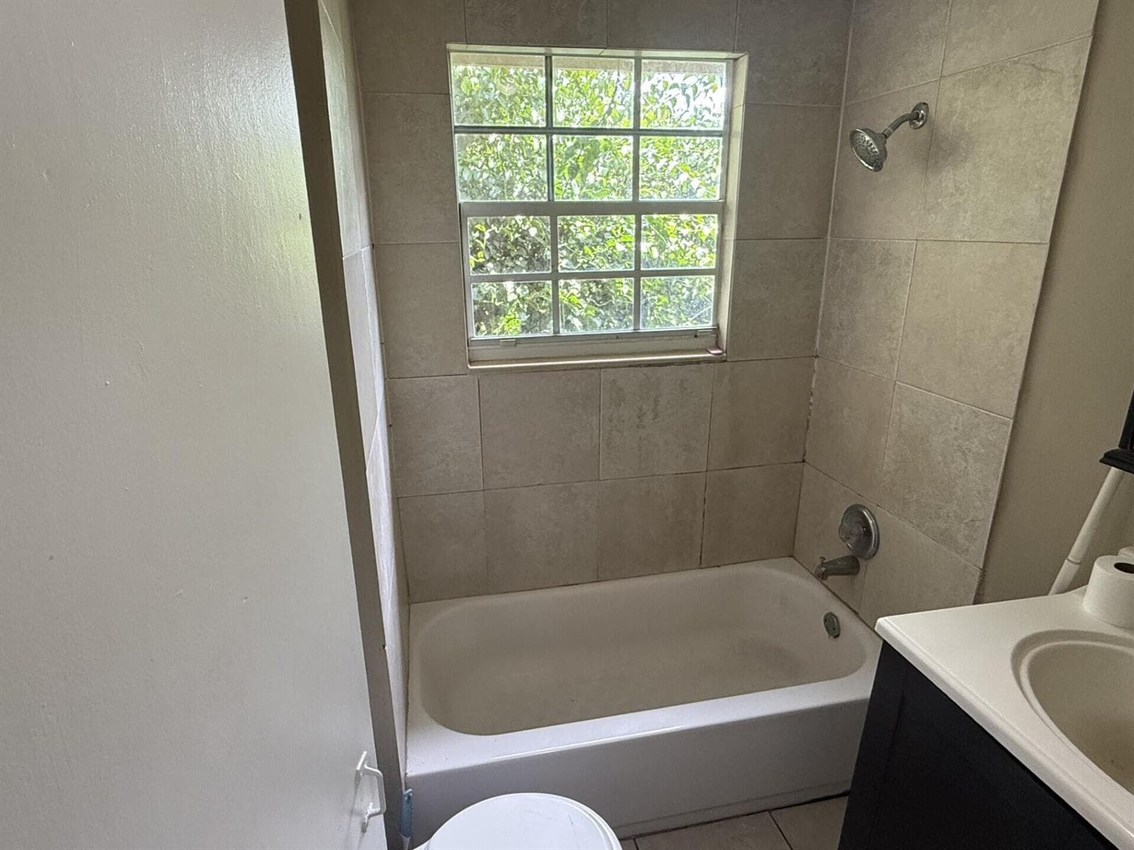 2422 Genessee Avenue, West Palm Beach, FL 33409 photo 9