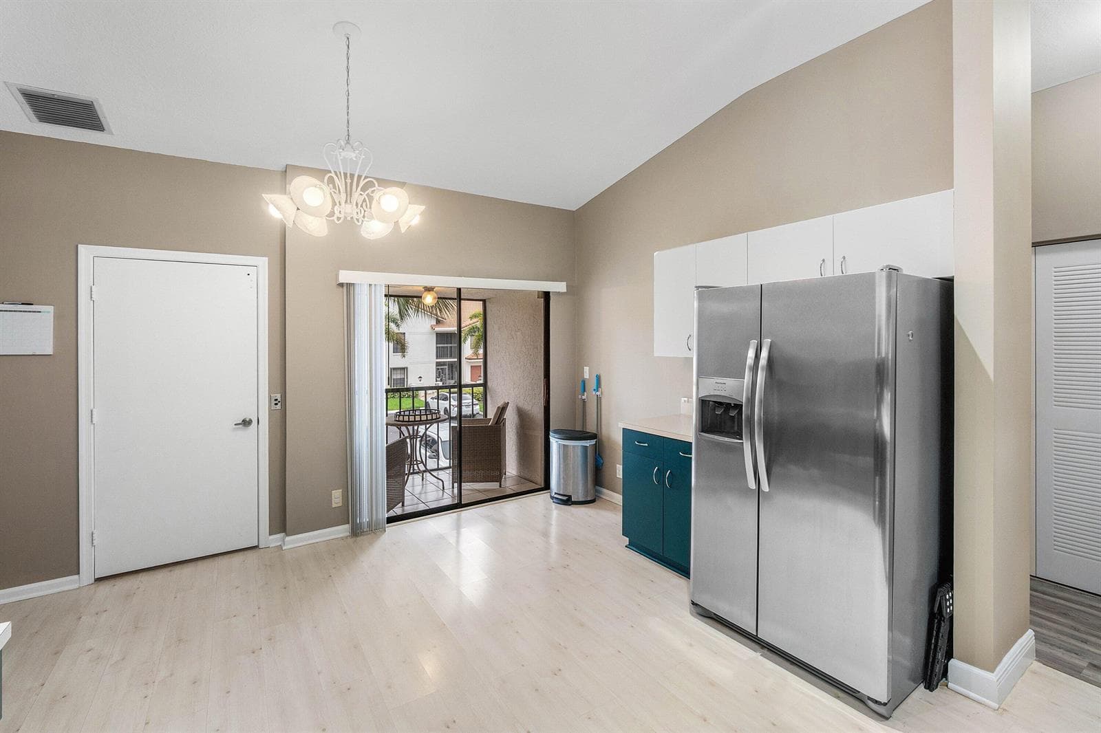 9729 SILLS Drive E # 201, Boynton Beach, FL 33437 photo 3