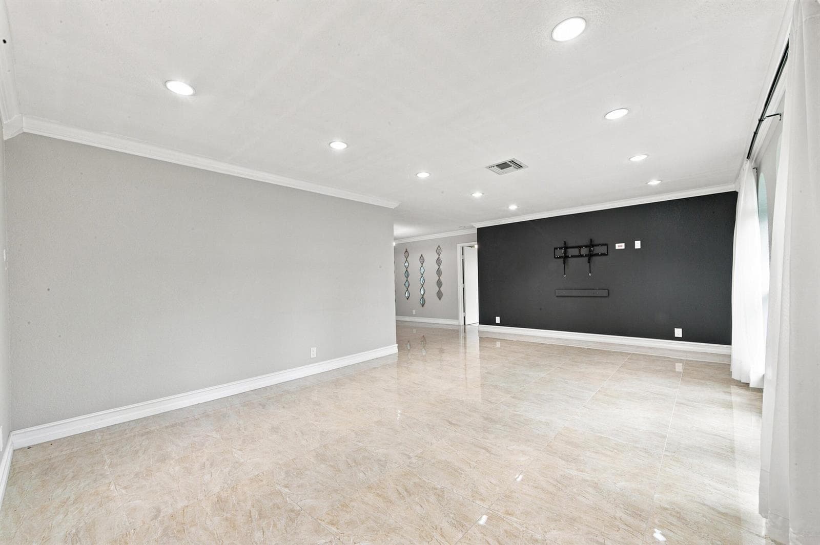 2380 NW 107TH Avenue, Coral Springs, FL 33065 photo 7