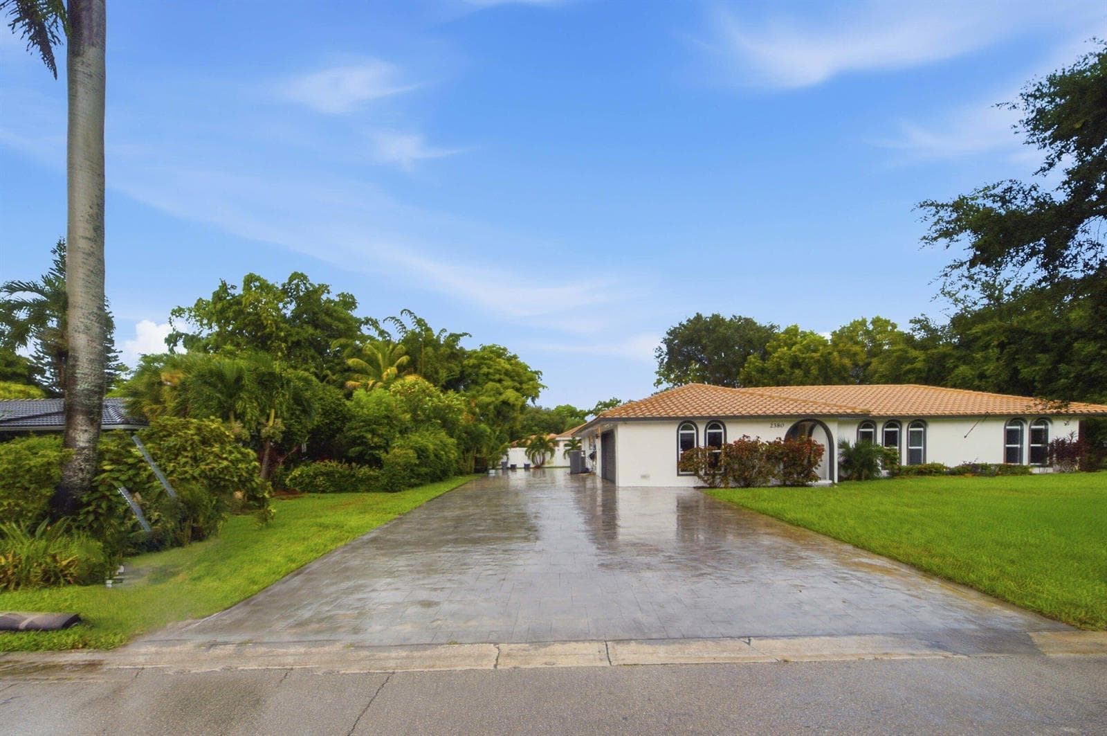 2380 NW 107TH Avenue, Coral Springs, FL 33065 photo 3