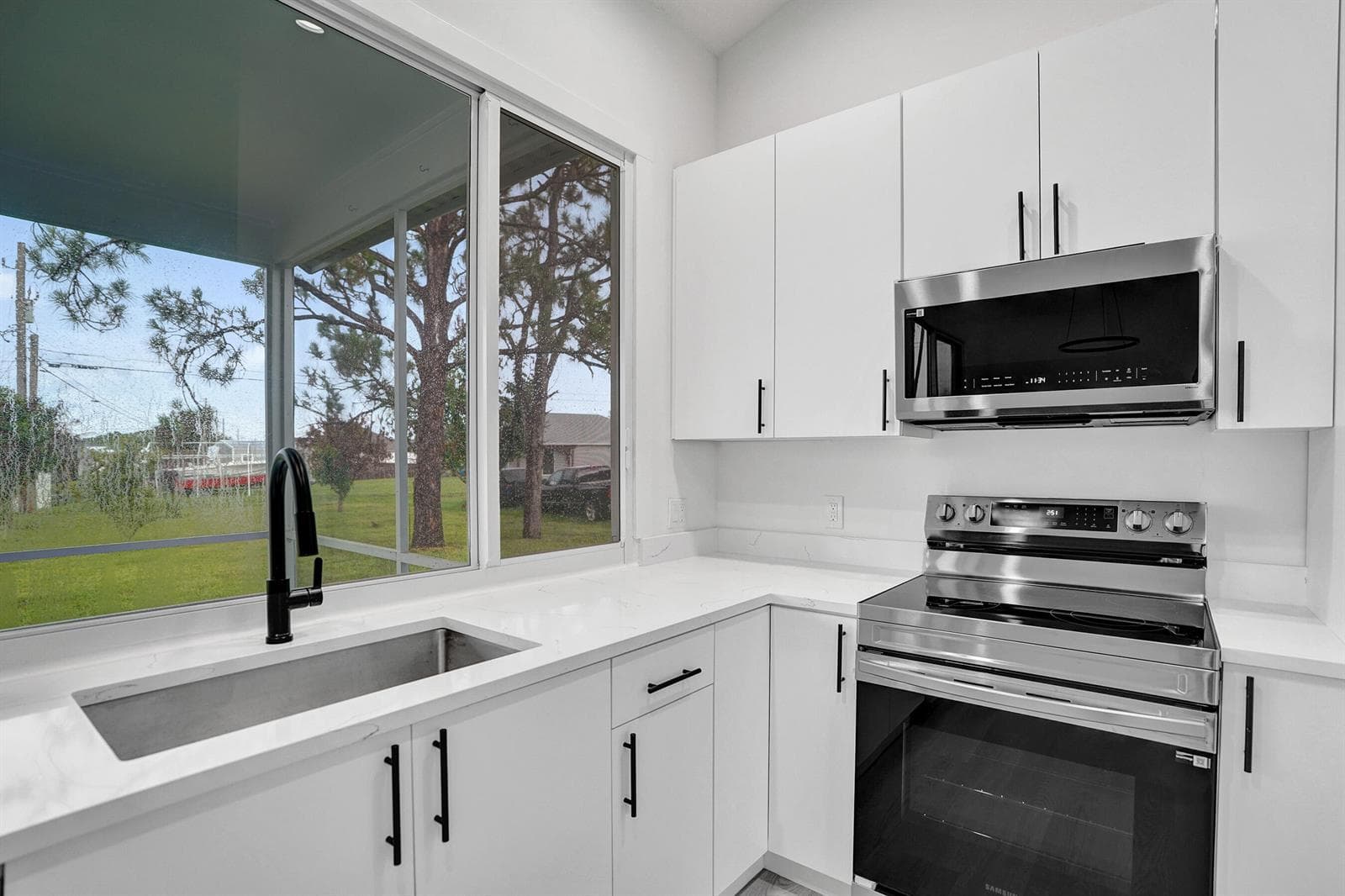 1237 SW Edinburgh Drive, Port St. Lucie, FL 34953 photo 12