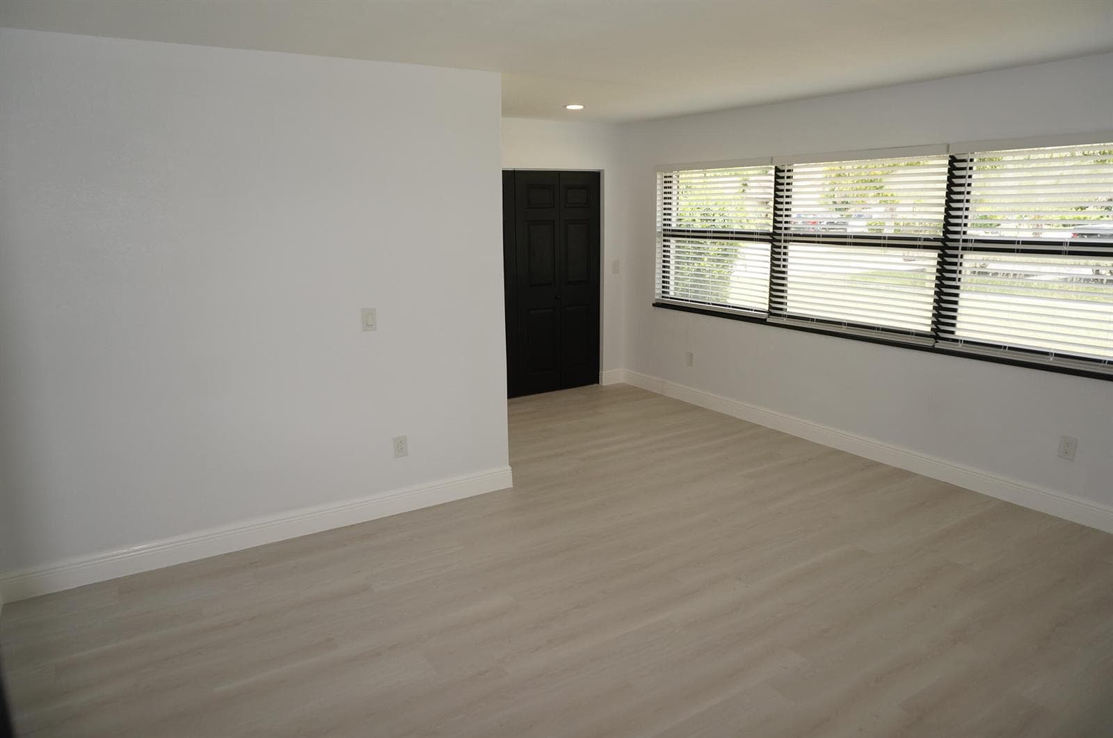 1513 39TH Street, West Palm Beach, FL 33407 photo 7