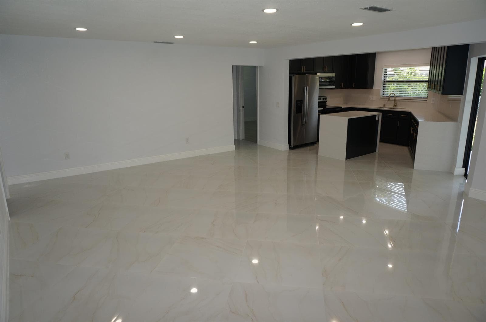 1513 39TH Street, West Palm Beach, FL 33407 photo 3
