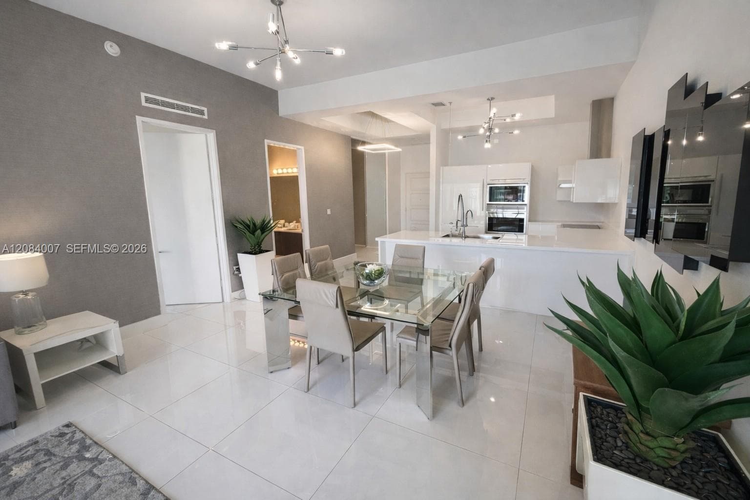 250 NE Sunny Isles Blvd # TH-407, Sunny Isles Beach, FL 33160 photo 8
