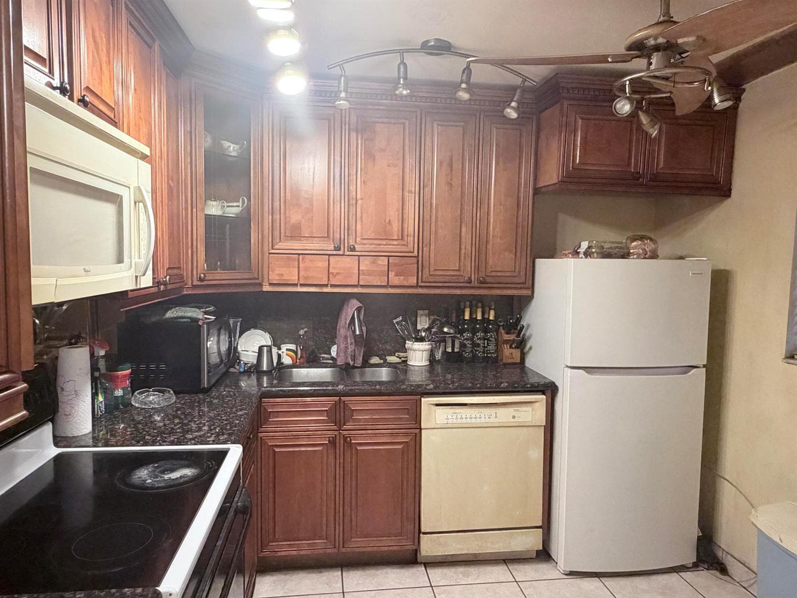 3090 HOLIDAY SPRINGS Boulevard # 105, Margate, FL 33063 photo 8
