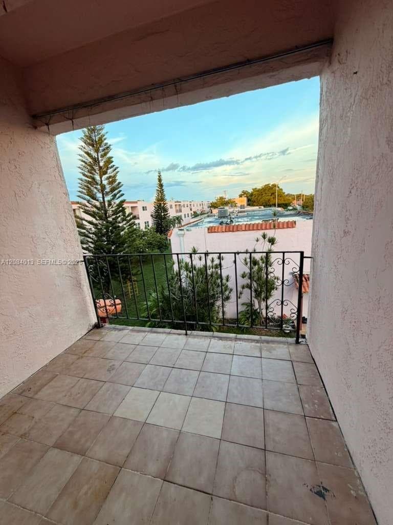 1255 W 53rd St # 202, Hialeah, FL 33012 photo 3