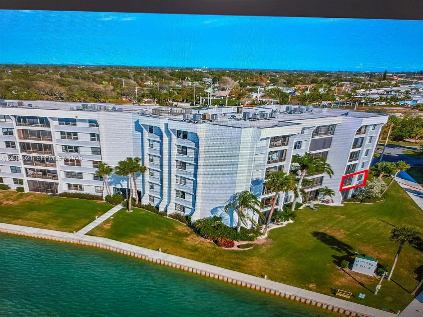1542 Jupiter Cove Dr # 207, Jupiter, FL 33469 photo 4