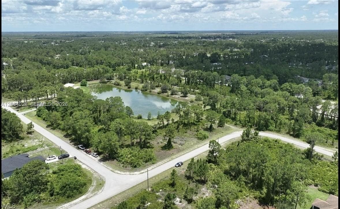 731 AZURE AVE, Other City - In The State Of Florida, FL 33974