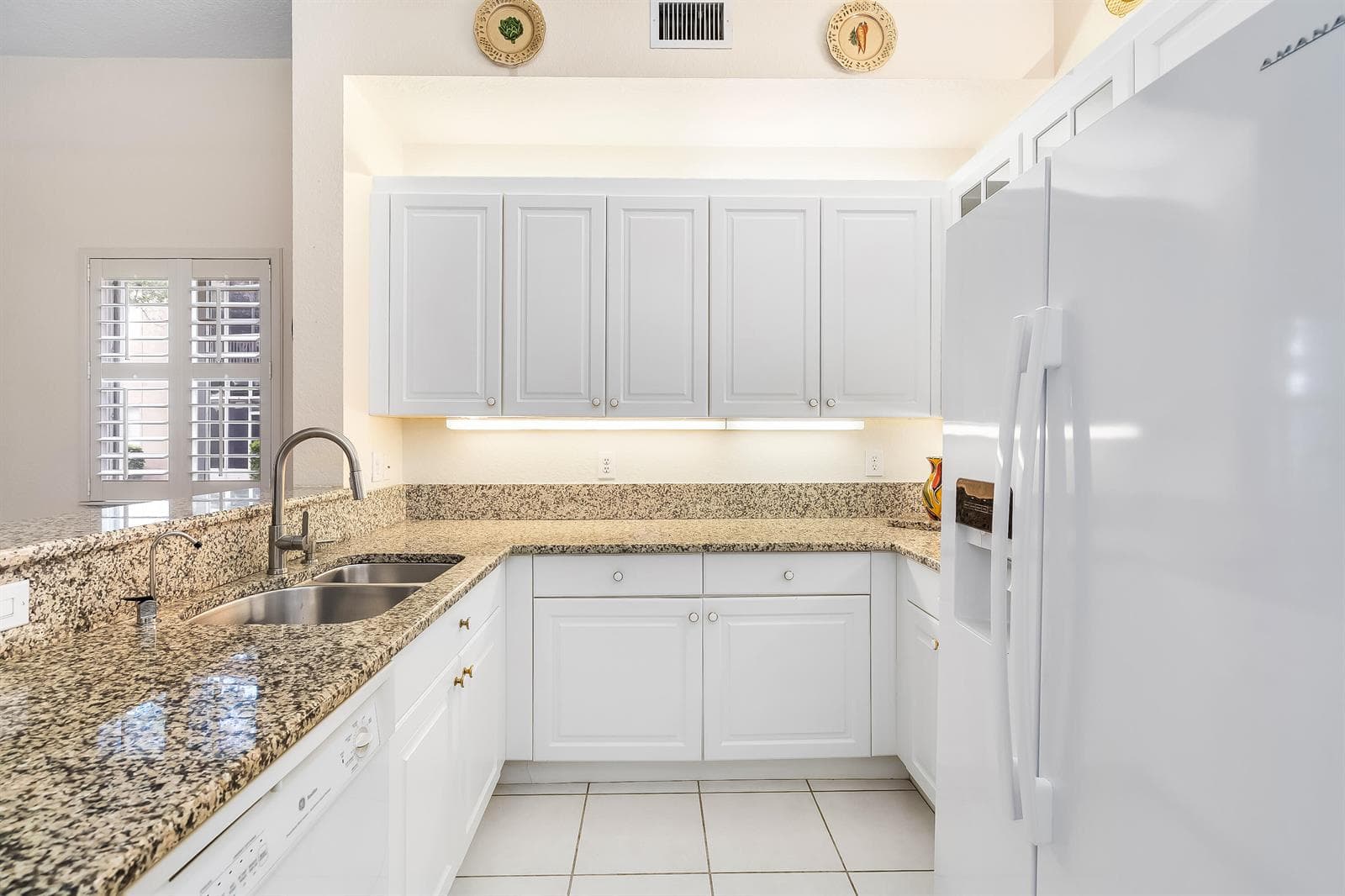 7927 Exeter Boulevard E, Tamarac, FL 33321 photo 11