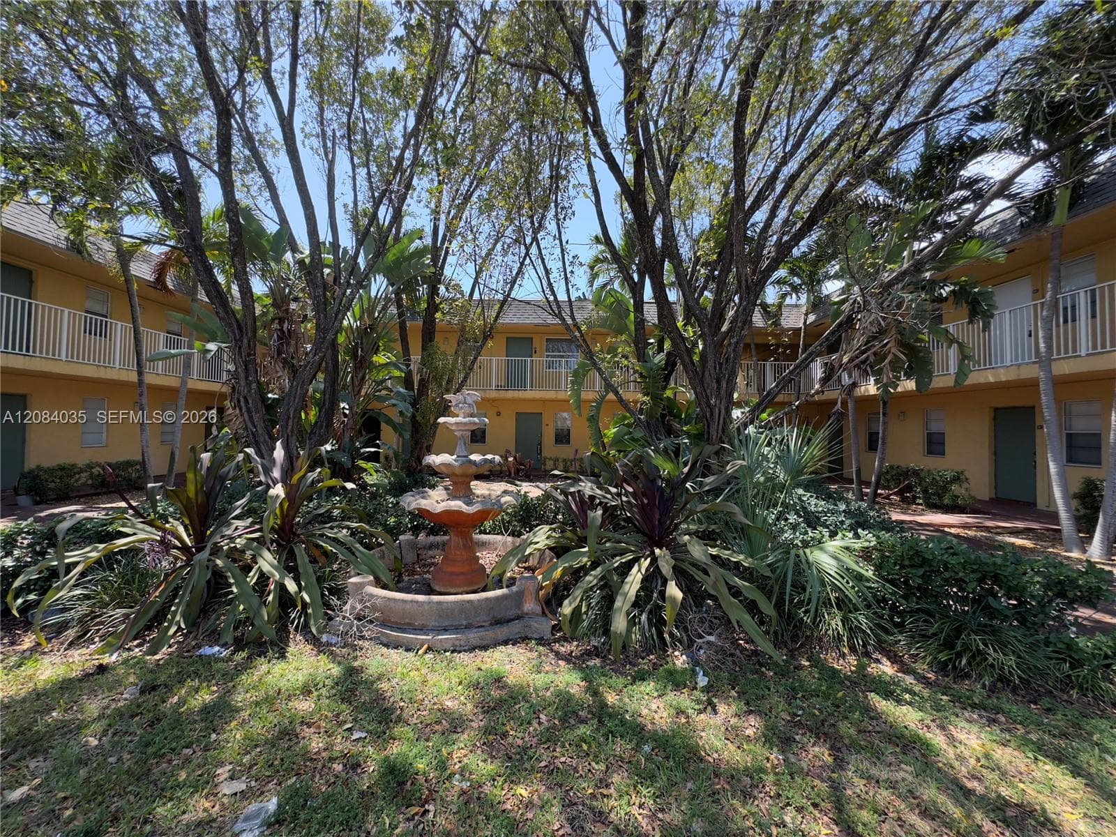 4071 N Dixie Hwy # 11, Oakland Park, FL 33334