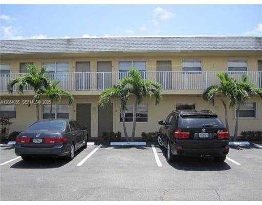 4071 N Dixie Hwy # 11, Oakland Park, FL 33334 photo 4
