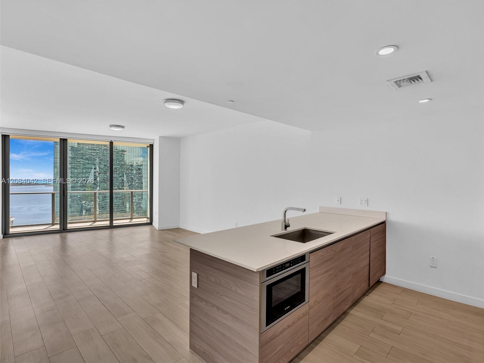 1300 S Miami Ave # 3503, Miami, FL 33130 photo 10