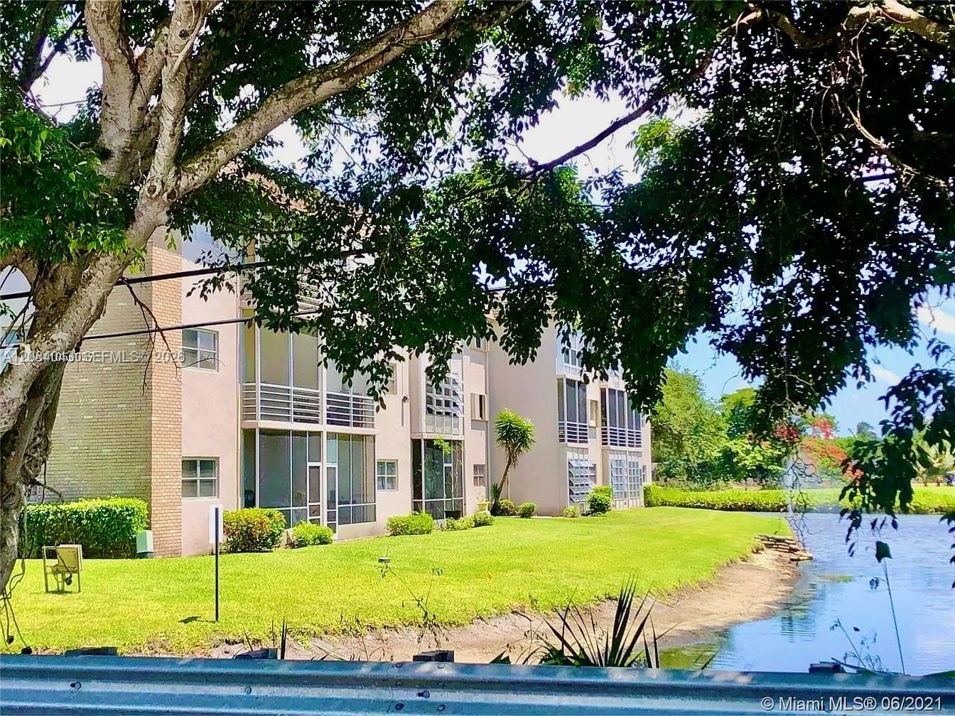 2431 SW 82nd Ave # 202, Davie, FL 33324 photo 5