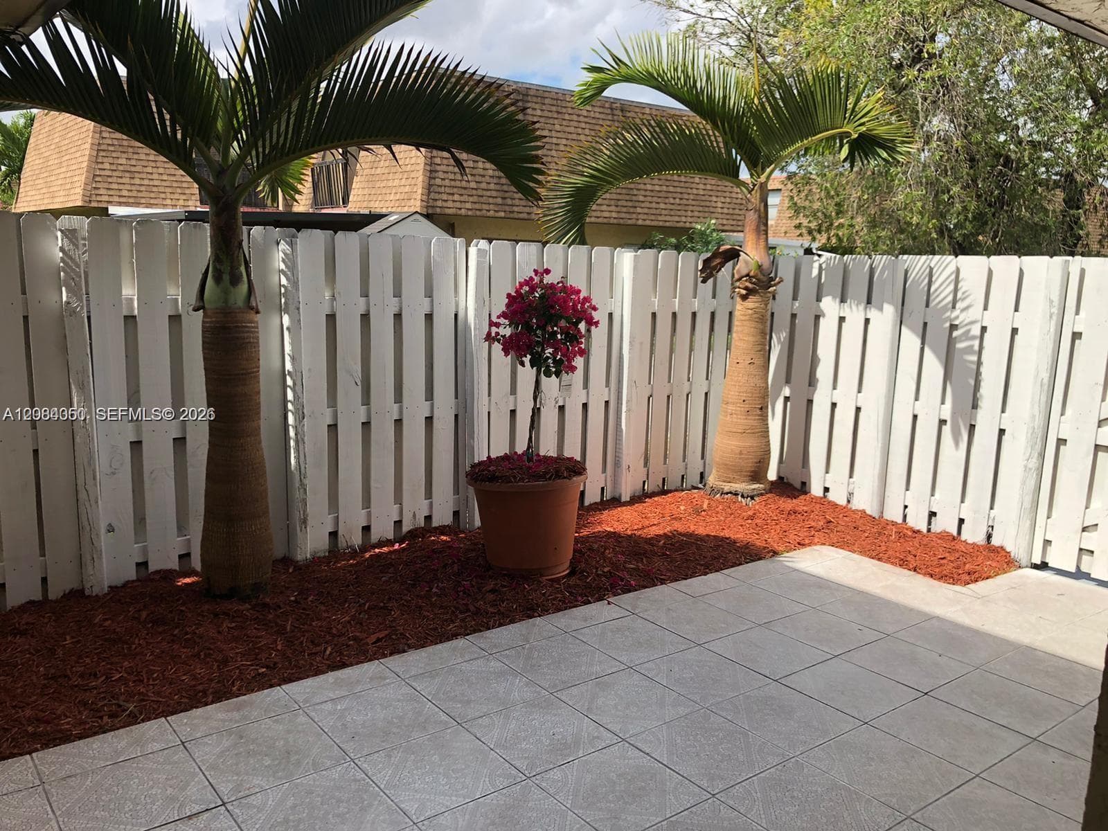 6575 W 24th Ct # 3-14, Hialeah, FL 33016 photo 2