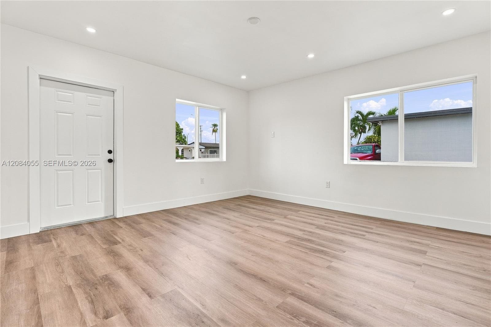 4795 E 8th Ct, Hialeah, FL 33013 photo 6