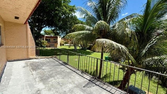 12 Meacham Ln # 12, Tamarac, FL 33319 photo 8