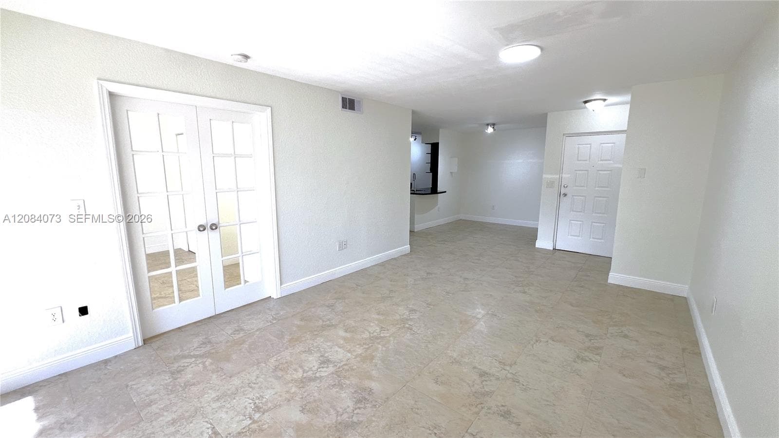 2841 N Oakland Forest Dr # 203, Oakland Park, FL 33309 photo 4