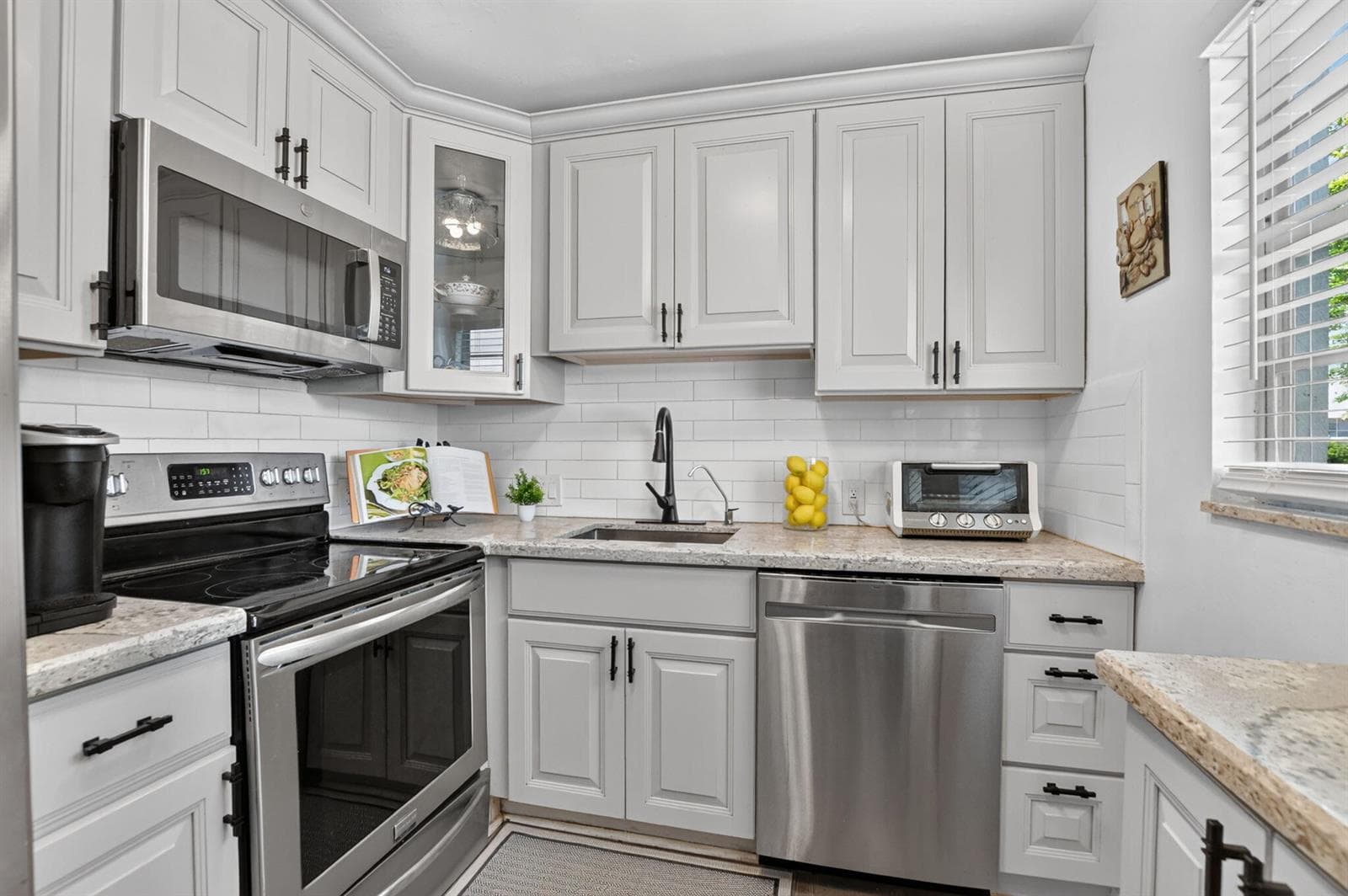 270 Brighton G, Boca Raton, FL 33434 photo 8