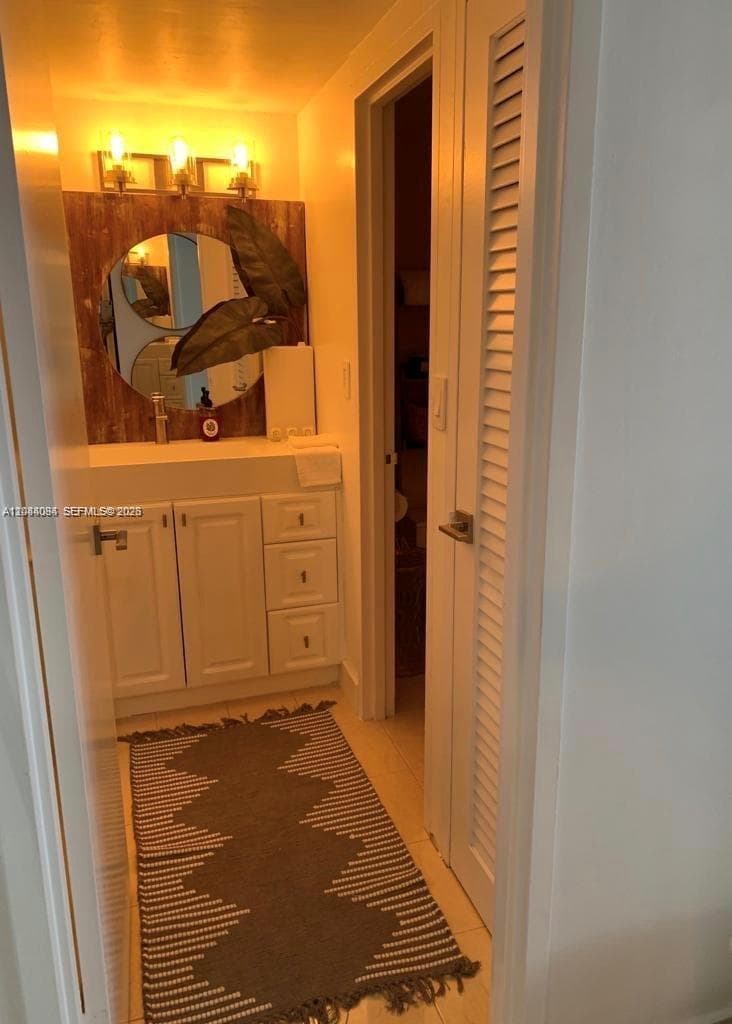 2899 SW Collins Ave # 1016, Miami Beach, FL 33140 photo 5