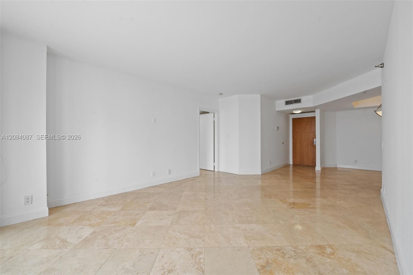 3640 Yacht Club # 1807, Aventura, FL 33180 photo 6